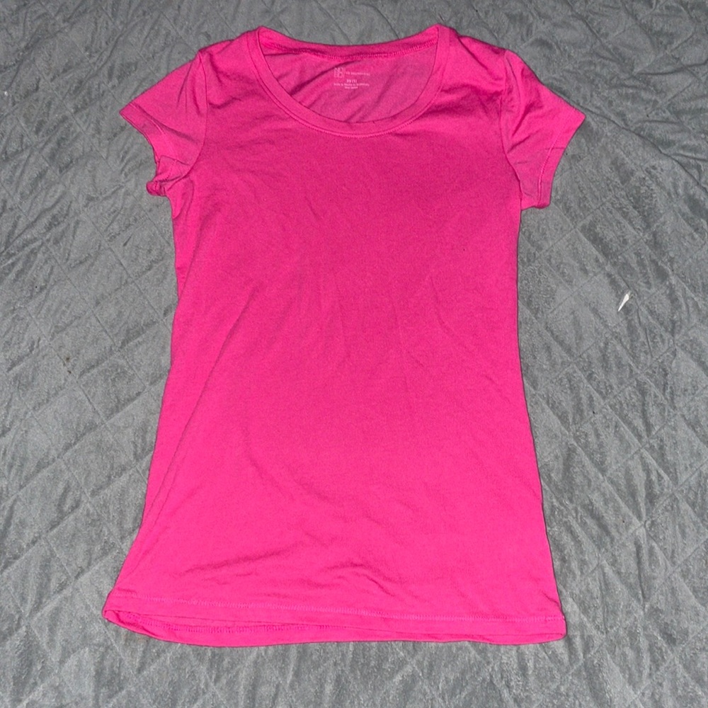 Pink short sleeve shirt